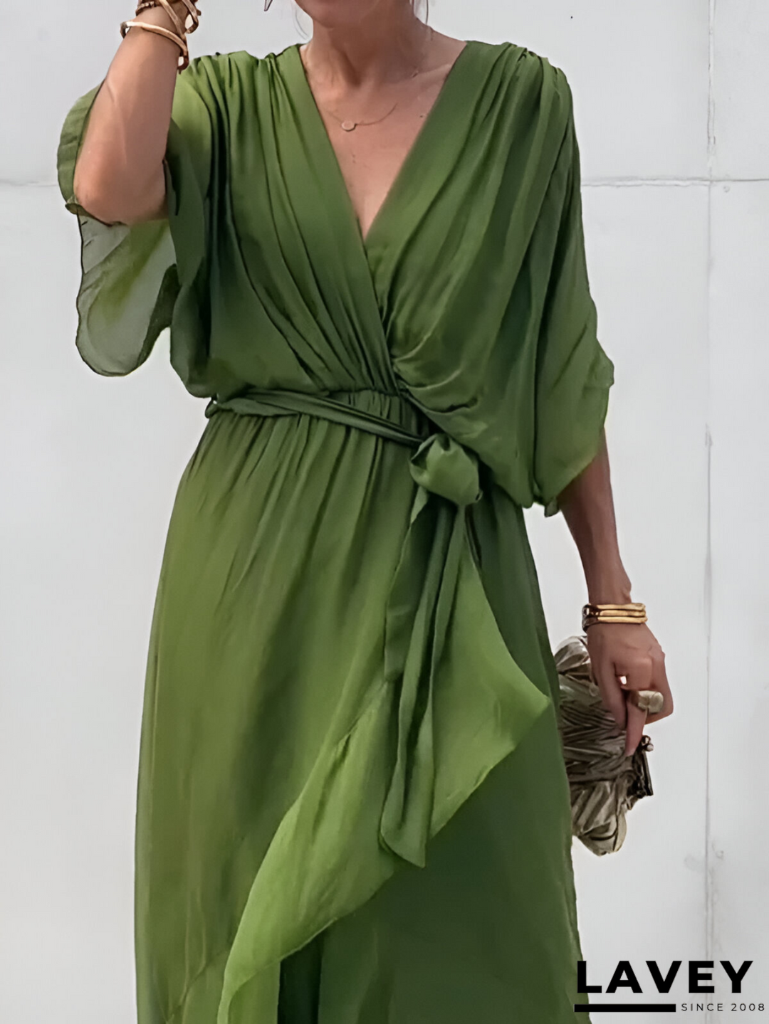 Levoire | Élégante et simple tenue de style général