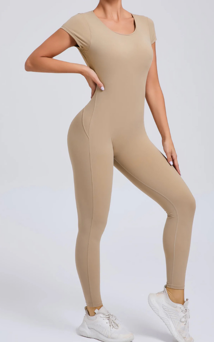 Levoire | Robe Longue Élégante Sans Dos Pour Femmes
