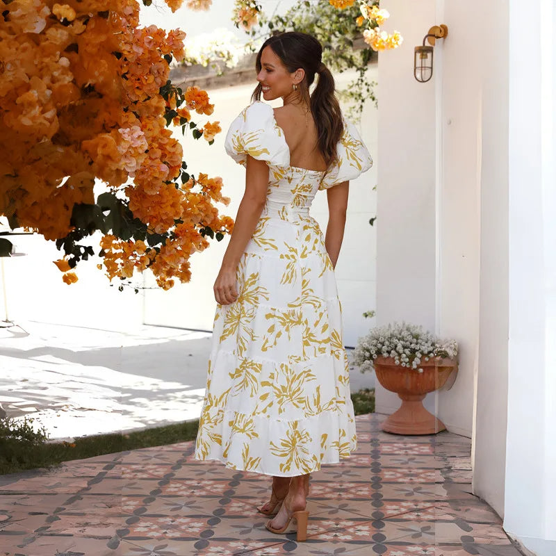 Levoire | Robe Avec Motif Floral, Manches Élégantes Et Un Décolleté Élégant Pour Femmes