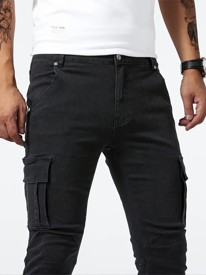 Levoire | Slim Fit Cargo Jeans Im Streetstyle