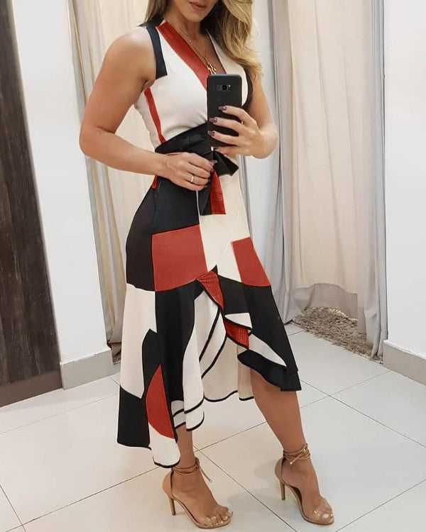 Robe portefeuille femme avec motif graphique moderne et détail de ceinture Levoire