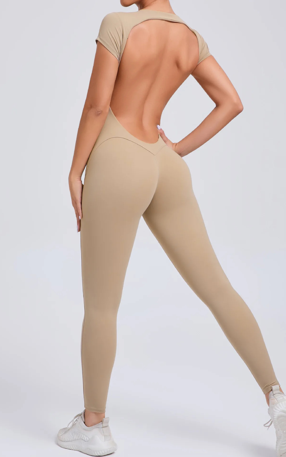 Levoire | Robe Longue Élégante Sans Dos Pour Femmes Braun