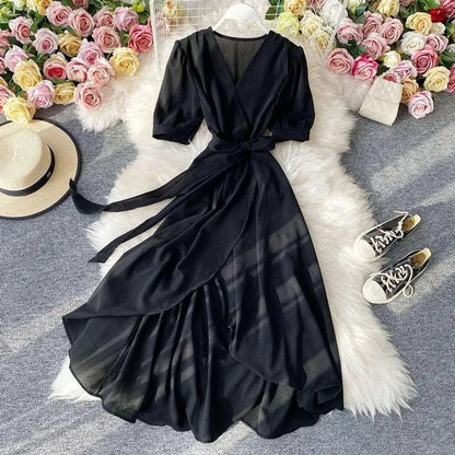 Levoire | Robe à décolleté en V rétro pour femmes Noir Une taille