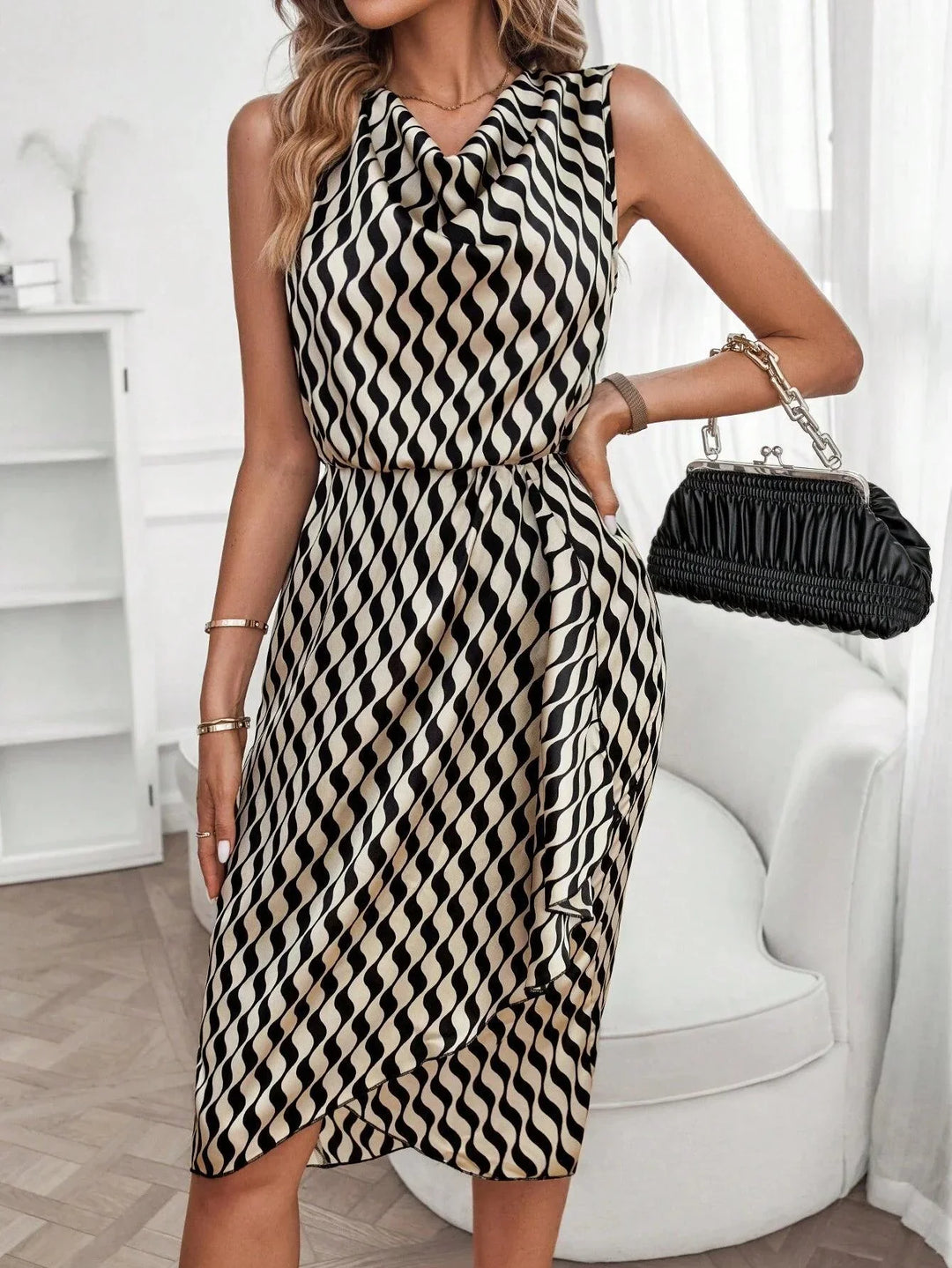 Levoire | Robe Élégante Avec Col Pour Femmes