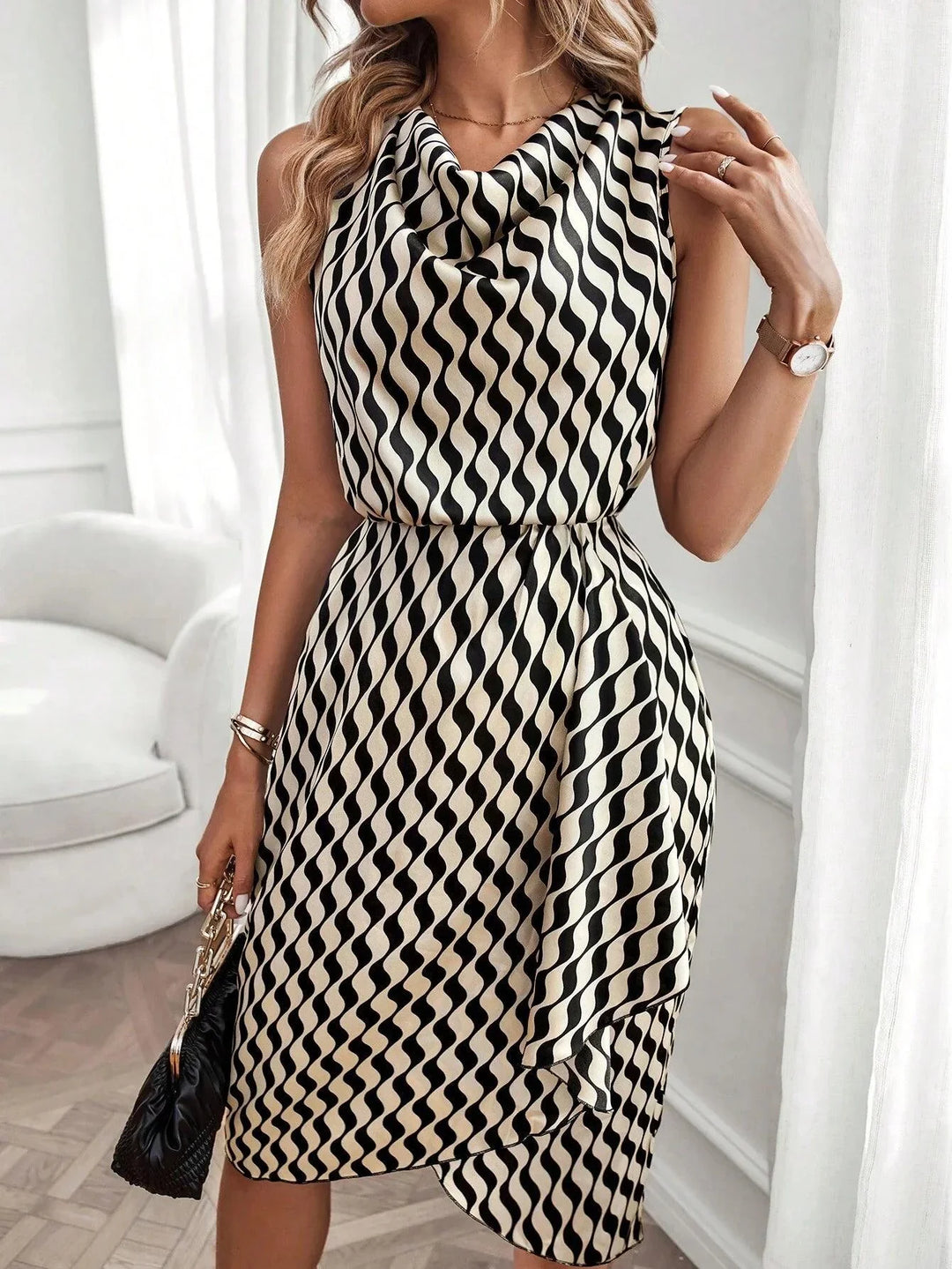 Levoire | Robe Élégante Avec Col Pour Femmes
