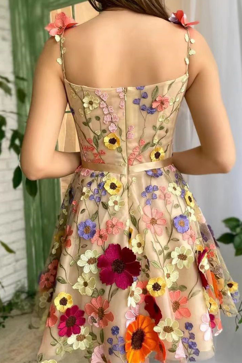 Levoire | Robes De Princesse Avec De Doux Embellissements De Broderie Élégants