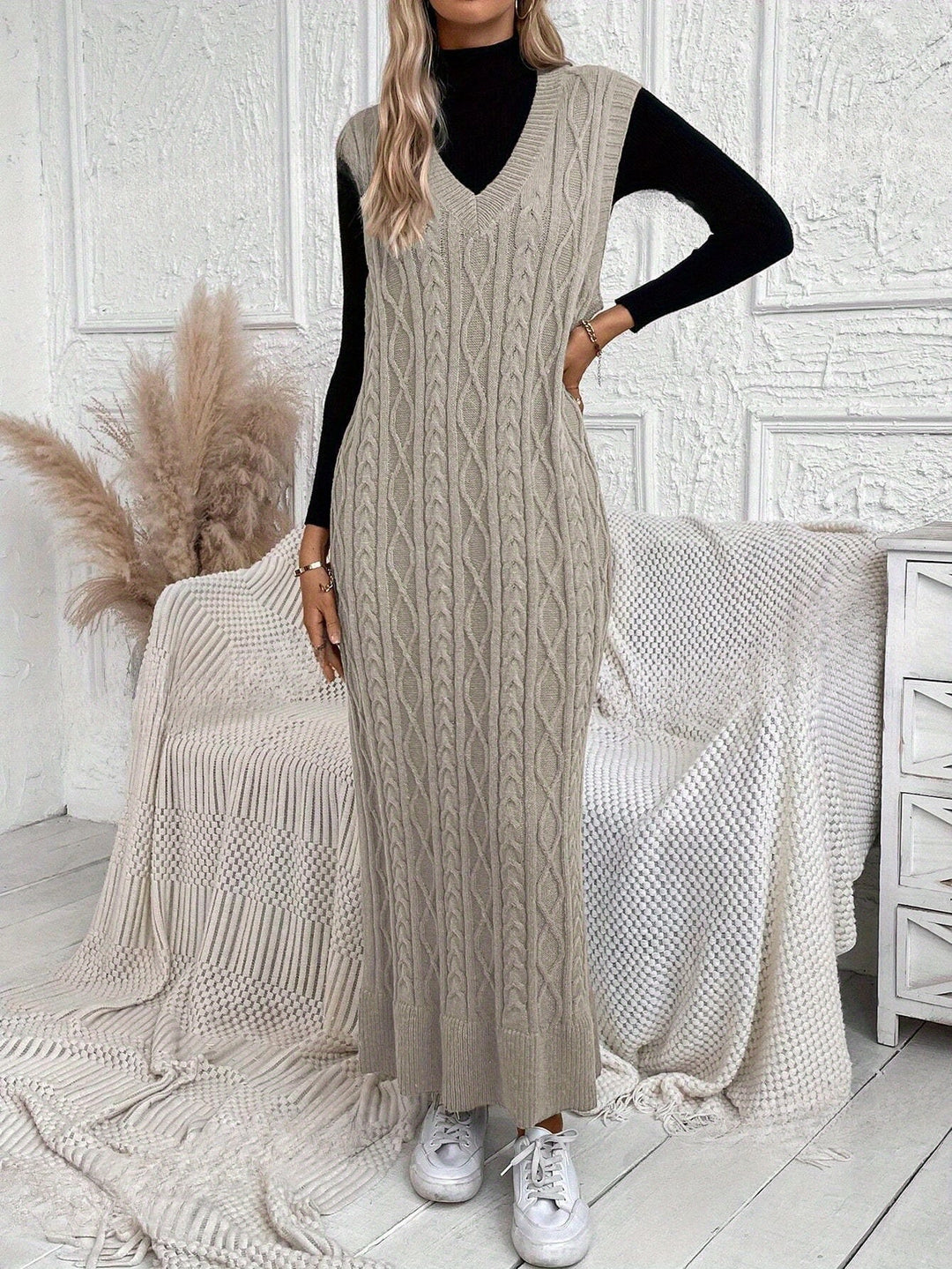 Levoire | Robe Maxi Sans Manches Rayée Avec Motif En Câble Et En Col V