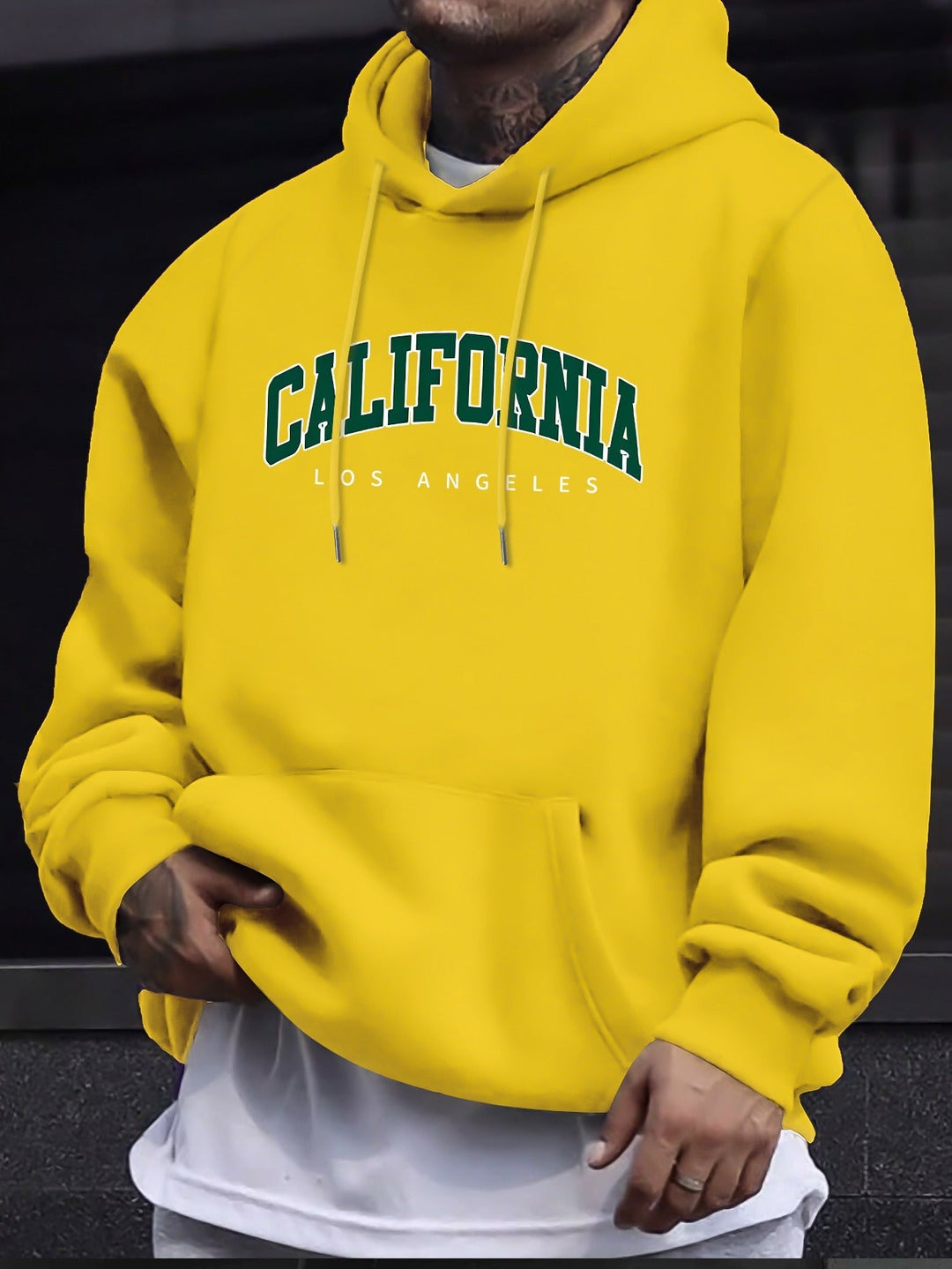 Levoire | Sweat À Capuche Multicolore Tendance Avec Des Manches Longues Confortables Jaune