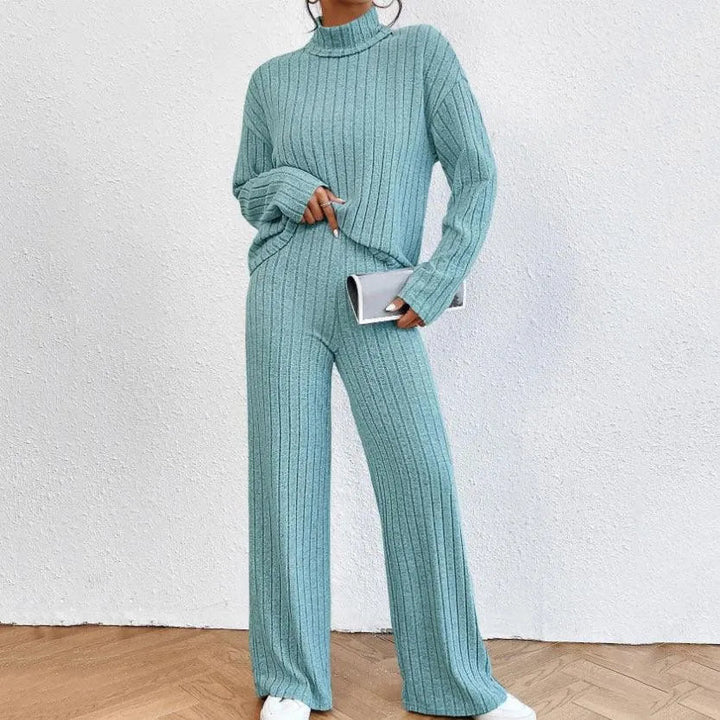 Levoire | Ensemble deux pièces composé d'une robe tricotée à manches longues pour femmes et de pantalons larges
