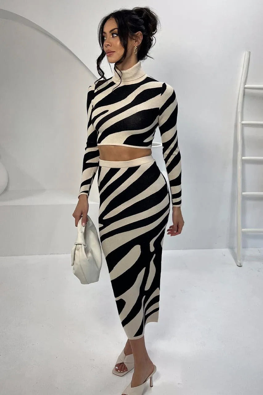 Levoire | Robe tricotée à crayon étroit et rayé