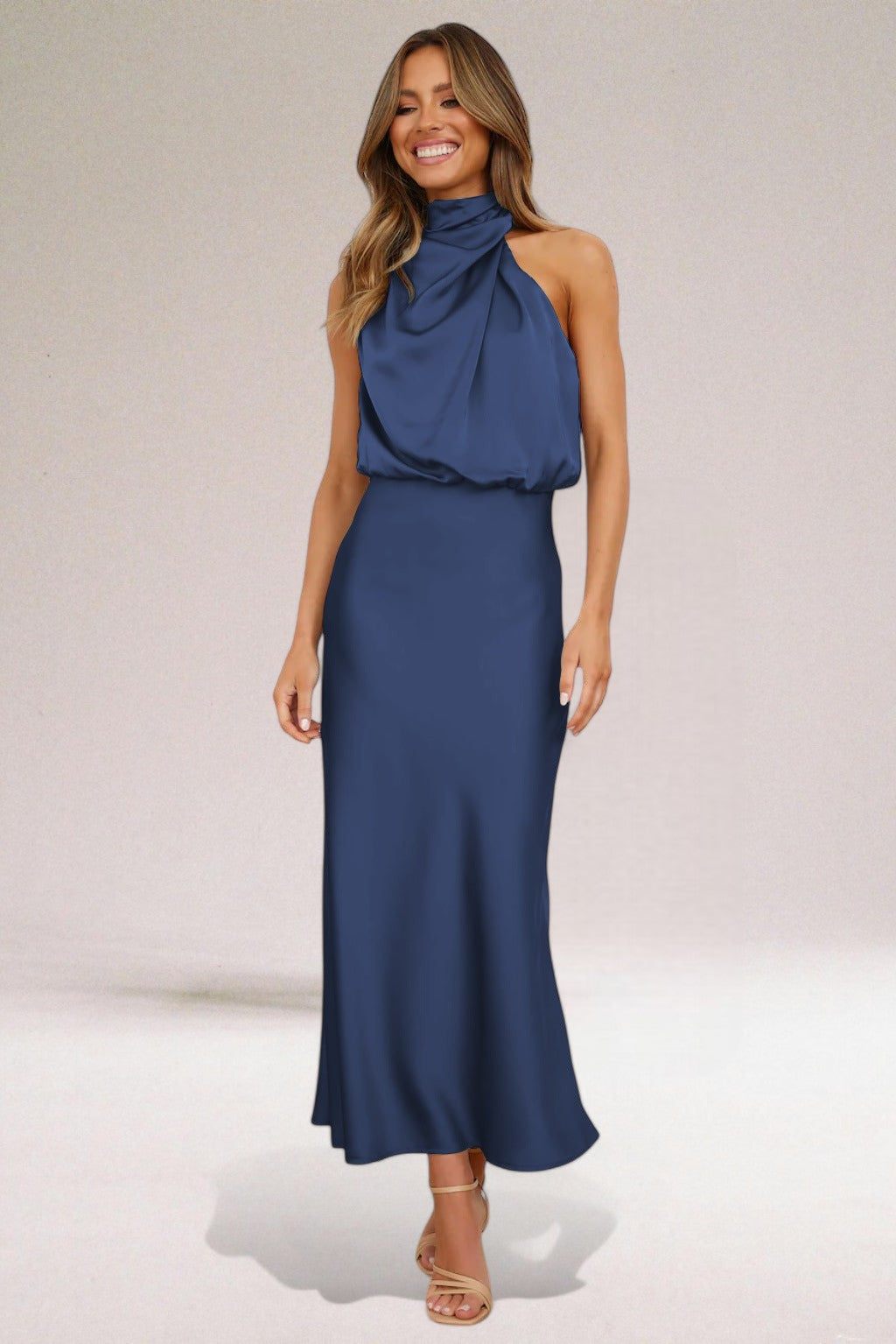 Levoire | Tenue en satin glamour Merinisinsininen