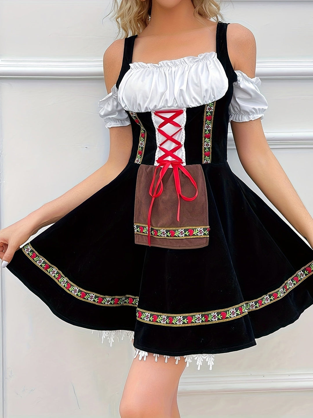 Levoire | Robe Dirndl À Bretelles Froides De Viniculture