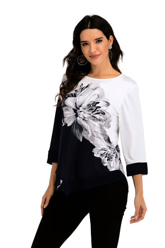 Levoire | T-Shirt Ample Avec Un Ourlet Asymétrique