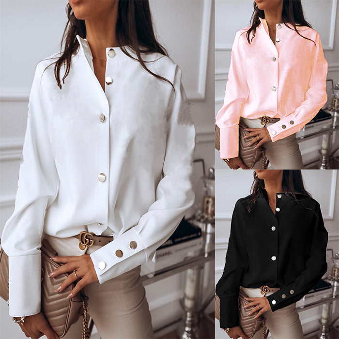 Blouse élégante pour femmes avec des boutons-pression modernes et une coupe décontractée Levoire