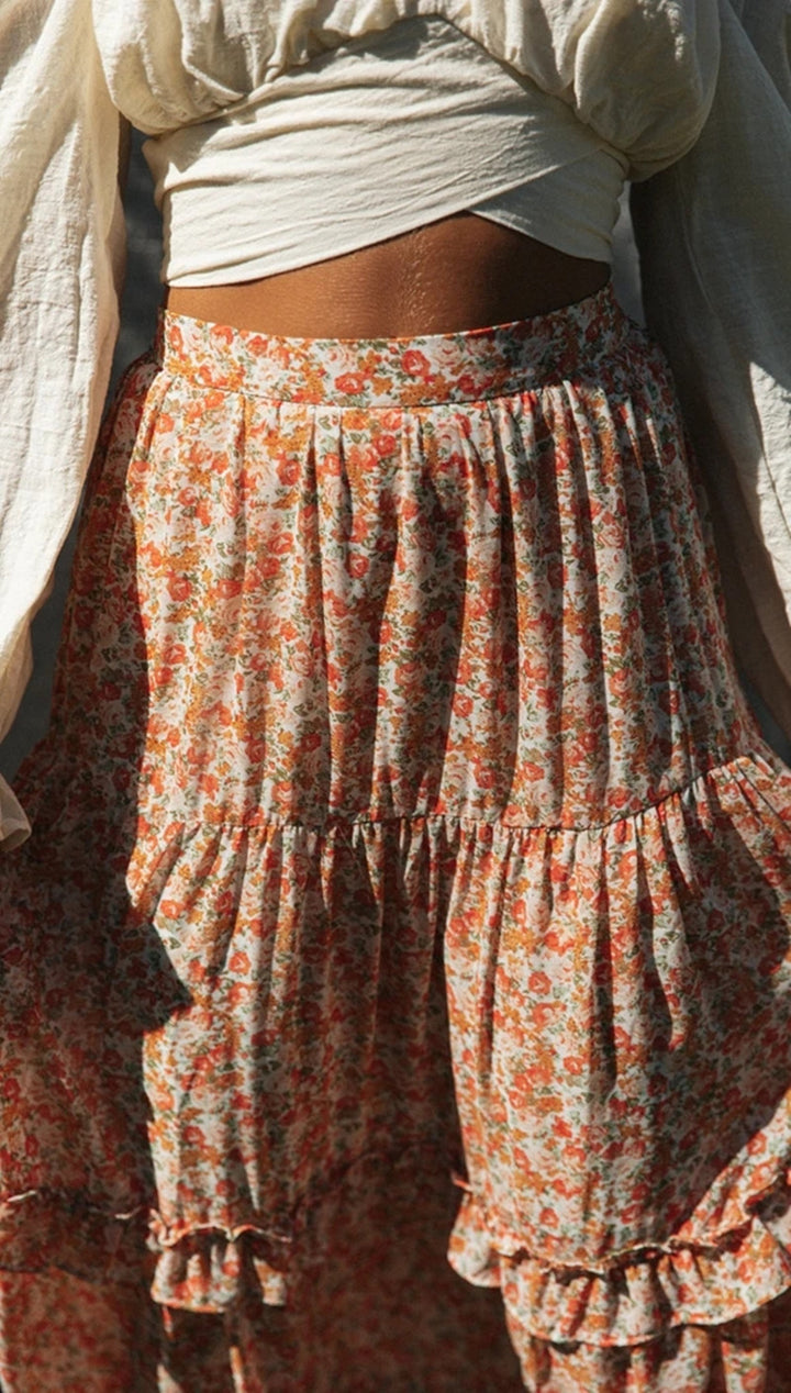 Jupe volumineuse pour femmes avec des motifs floraux et des détails en volants Levoire