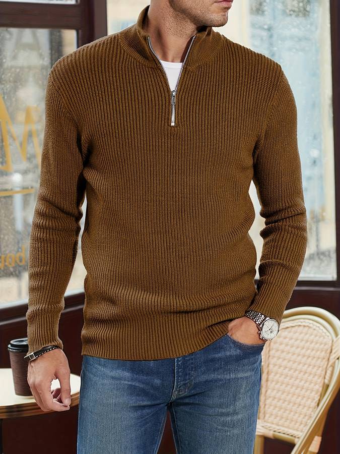 Levoire | Pull Zippé Avec Col Montant Et Style Braun