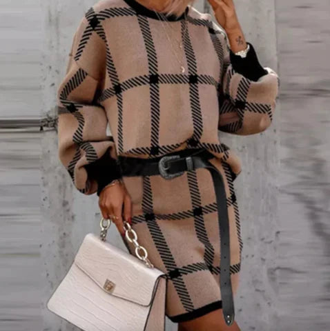 Levoire | Robe élégante à carreaux marron