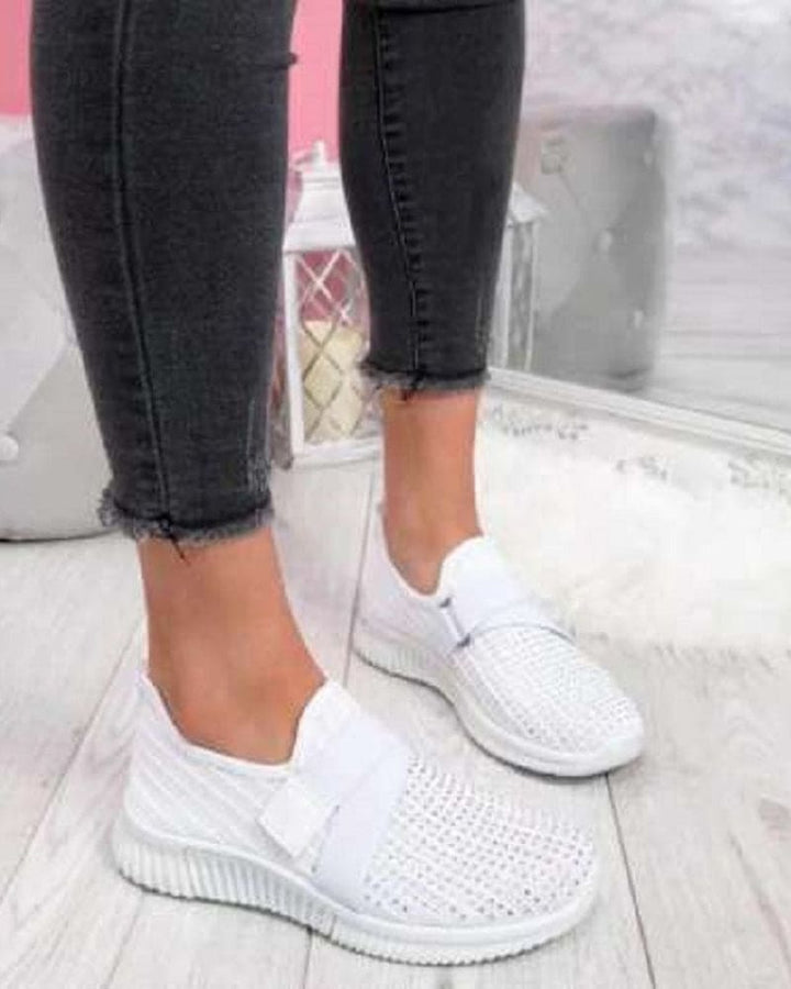 Levoire | Baskets D'Une Couleur Avec Des Perforations Chaudes Blanc