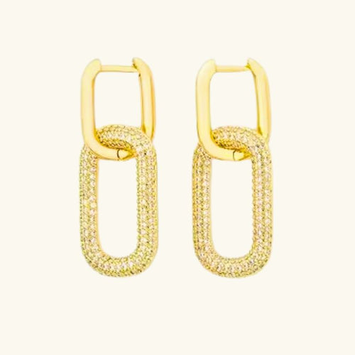 Levoire | Boucles D'Oreilles Carrées Élégantes Avec Une Finition Soignée