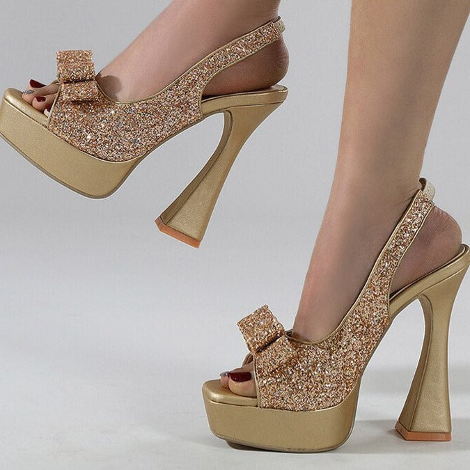 Levoire | Élégantes Chaussures De Gala À Talons Avec Lacets Et Talon Plat