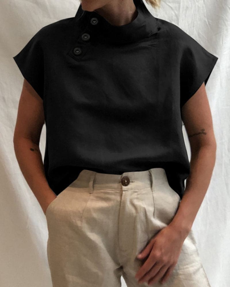 Levoire | Pompon En Coton Et Lin Avec Col Montant Et Patte De Boutonnage
