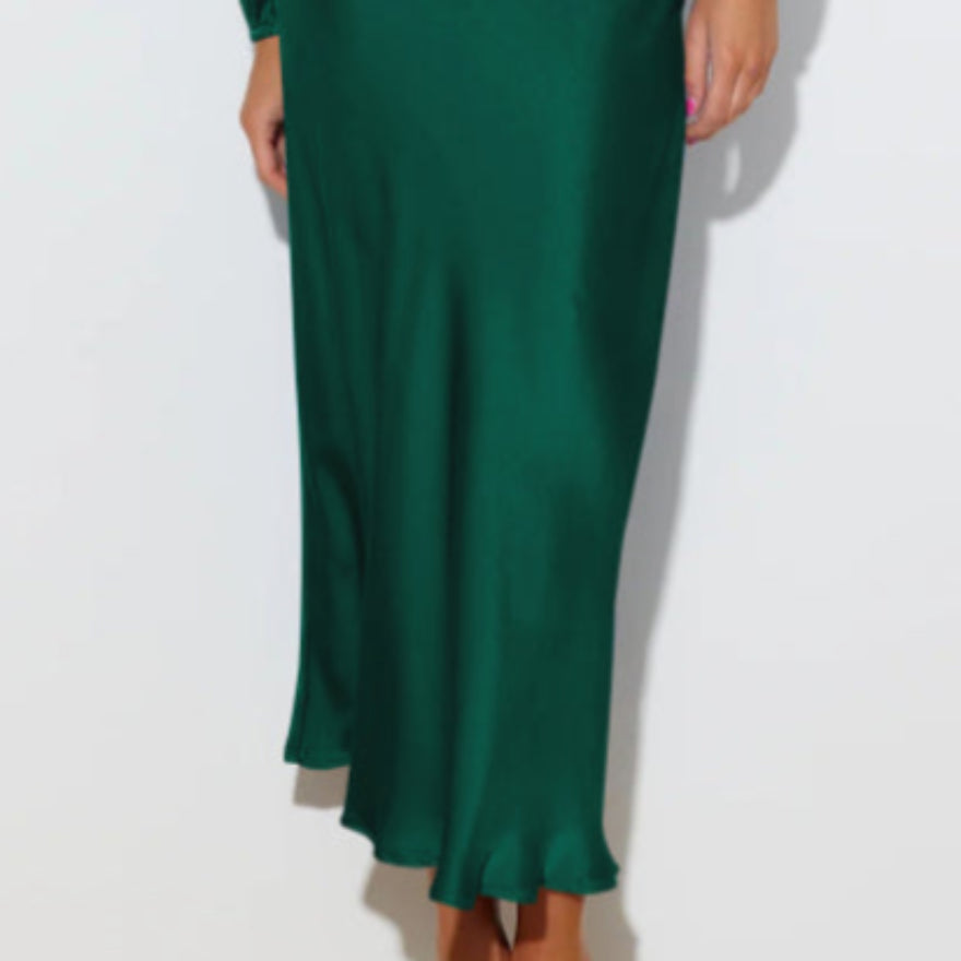 Levoire | Robe À Manches Longues Et Avec Un Élégant Détail Au Niveau Du Cou