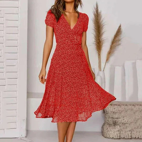 Levoire | Robe En A Avec Décolleté En V Et Ourlet Flottant Rot