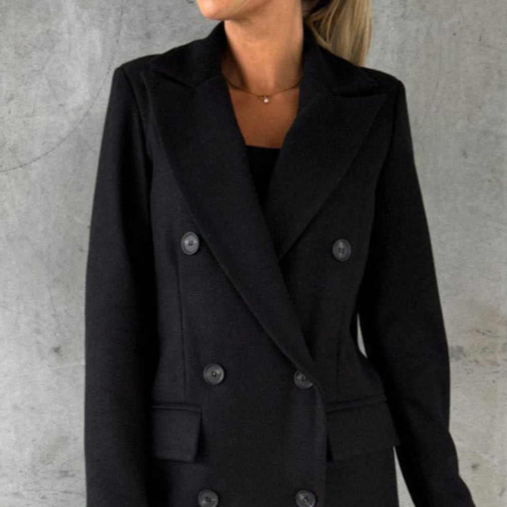 Levoire | Manteau Long Pour Femmes Avec Boutons Et Col Élégant