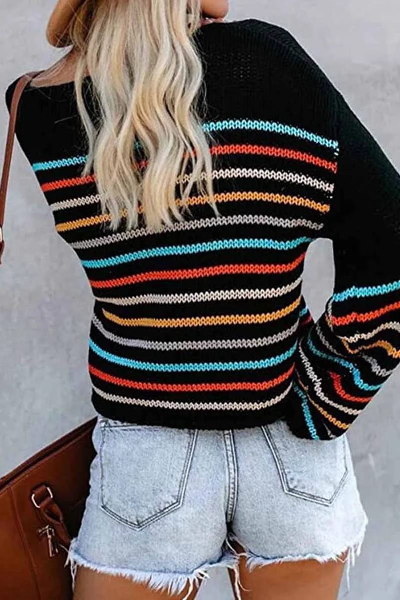 Levoire | Un Pull À Une Épaule Avec Un Motif Coloré