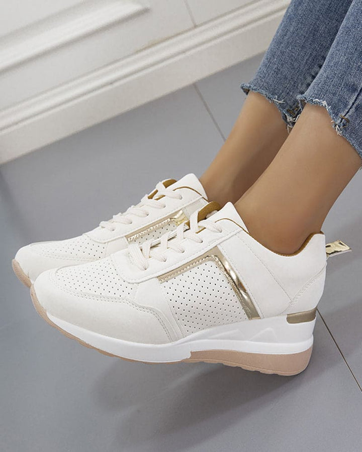 Levoire | Baskets Avec Un Mesh Et Un Talon Compensé