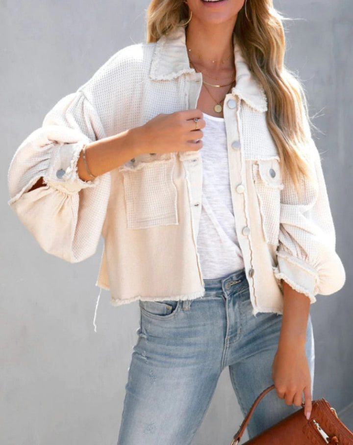 Levoire | Veste Courte Moderne Pour Femmes En Velours Côtelé De Coton Dans Des Tons Pastel Abricot