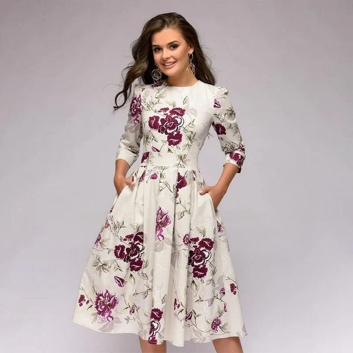 Levoire | Robe Midi Avec Jupe Évasée Et Imprimé Floral Pour Un Look Féminin Blanc