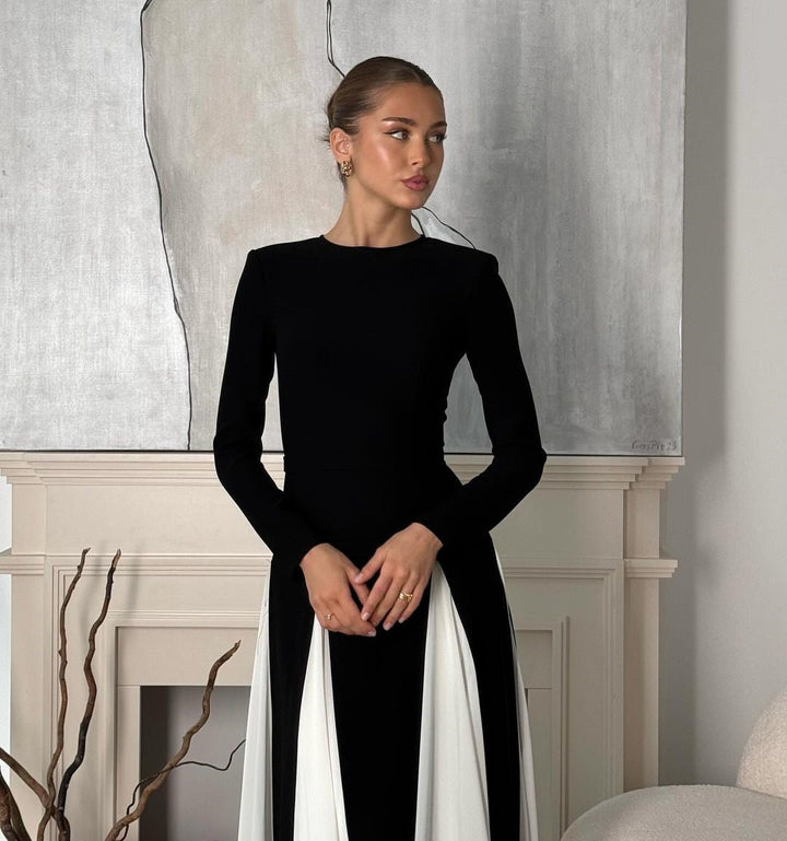 Levoire | Élégance Monochrome Robe Maxi