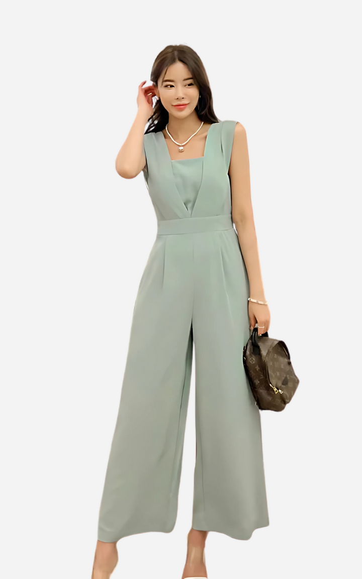 Levoire | Long Light Green Elegant Stylish And Feminine Vert