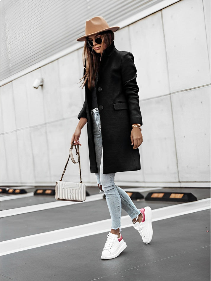 Levoire | Long Women'S Jacket With Double Buttons And Timeless Design Noir
