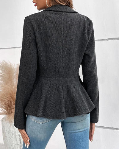 Levoire | Blazer Ajusté Avec Boutons Et Volants Zoom Pour Femmes