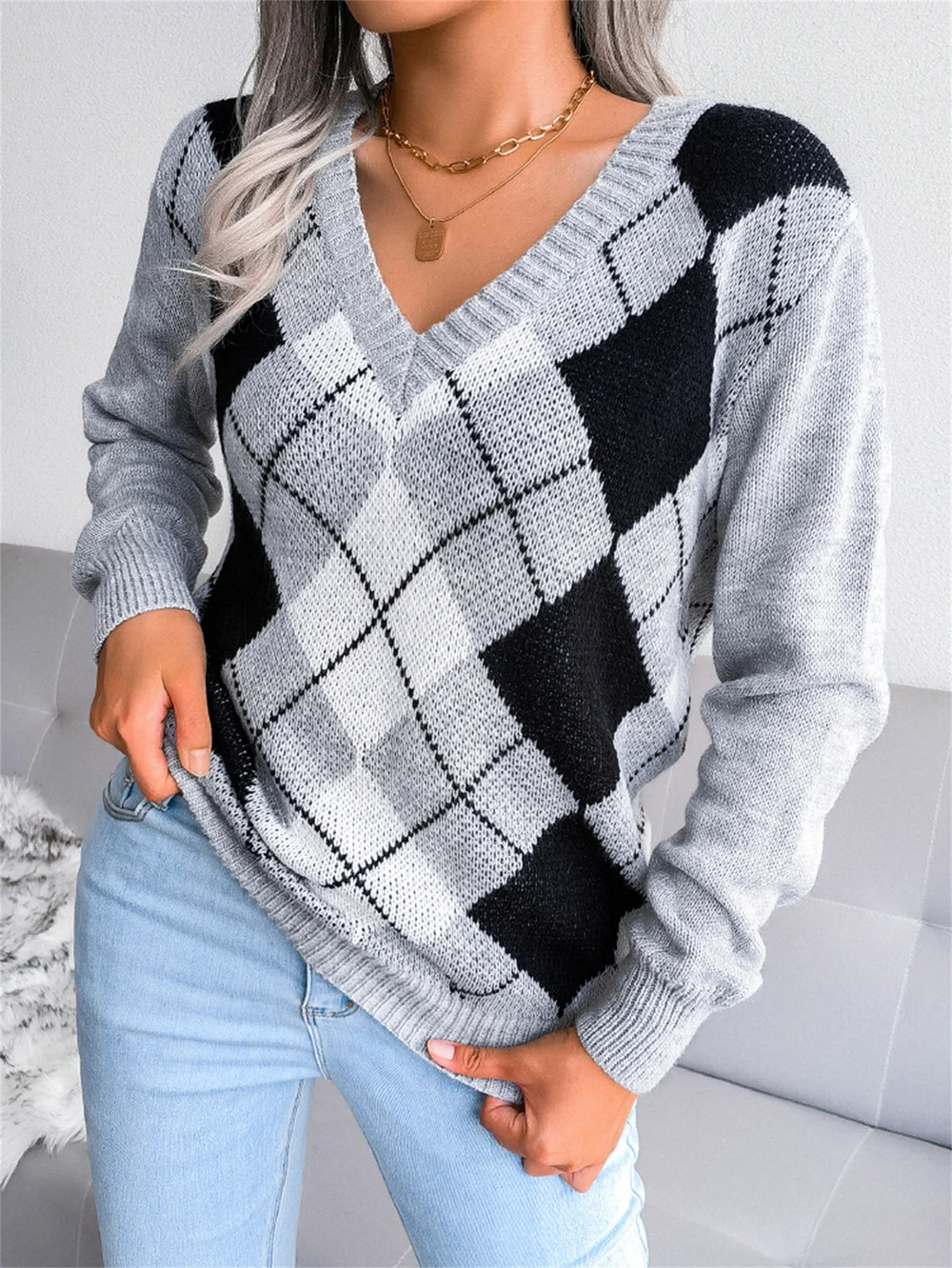 Levoire | Pull en tricot à col en V pour femmes Pull argyle avec motif Gris-Noir