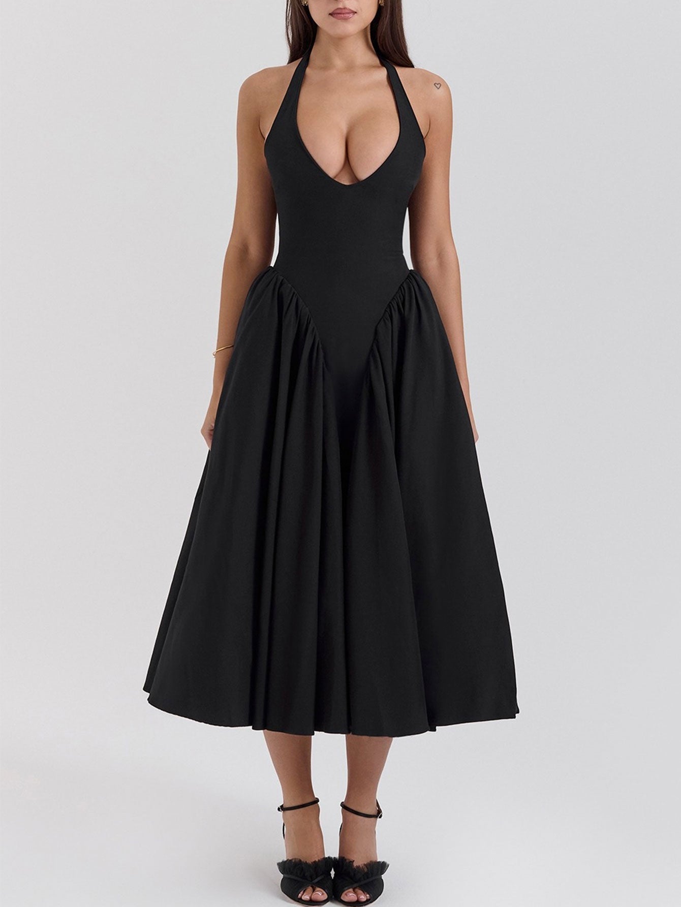 Levoire | Robe midi à encolure en V profonde Noir