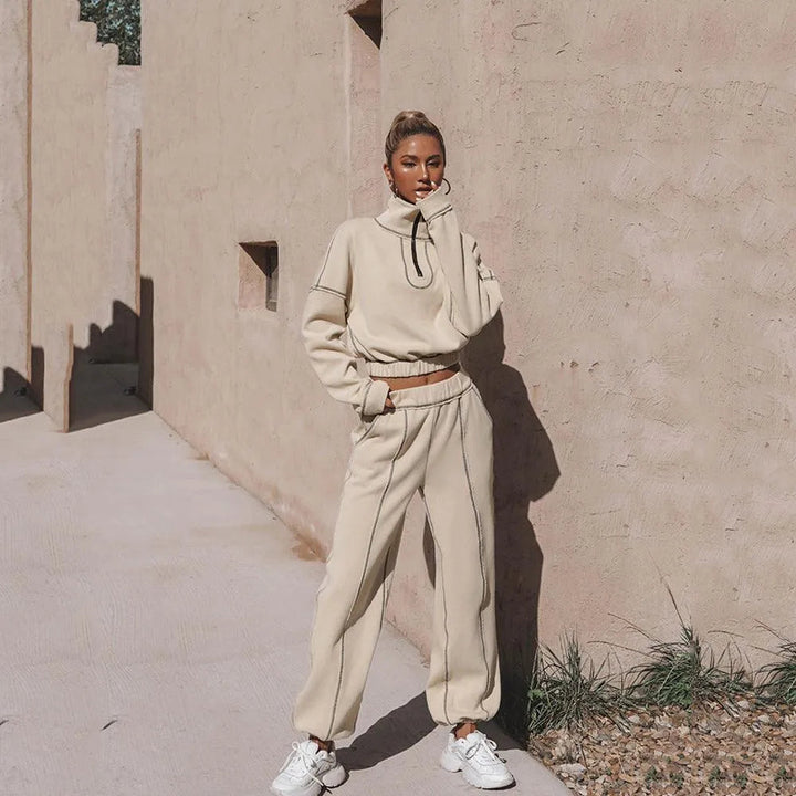 Levoire | Crop Top et pantalons droits larges