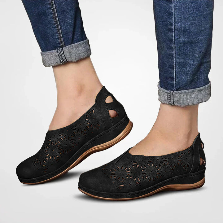 Levoire | Chaussures souples perforées Noir