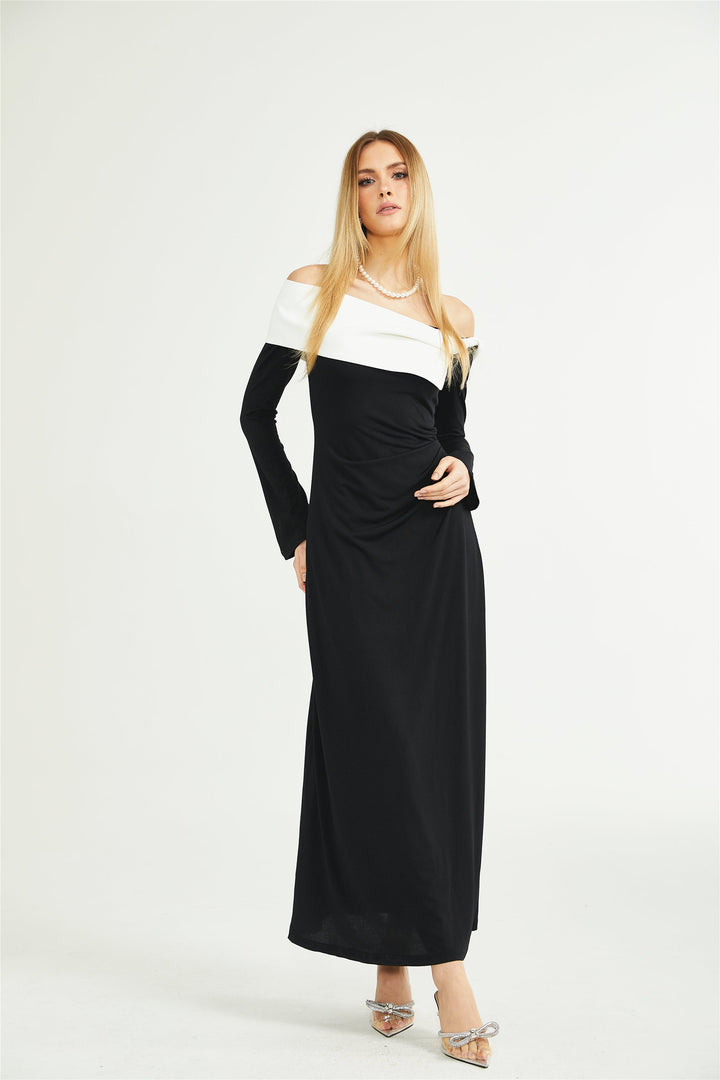 Levoire | Robe Maxi Asymétrique À Manches Longues