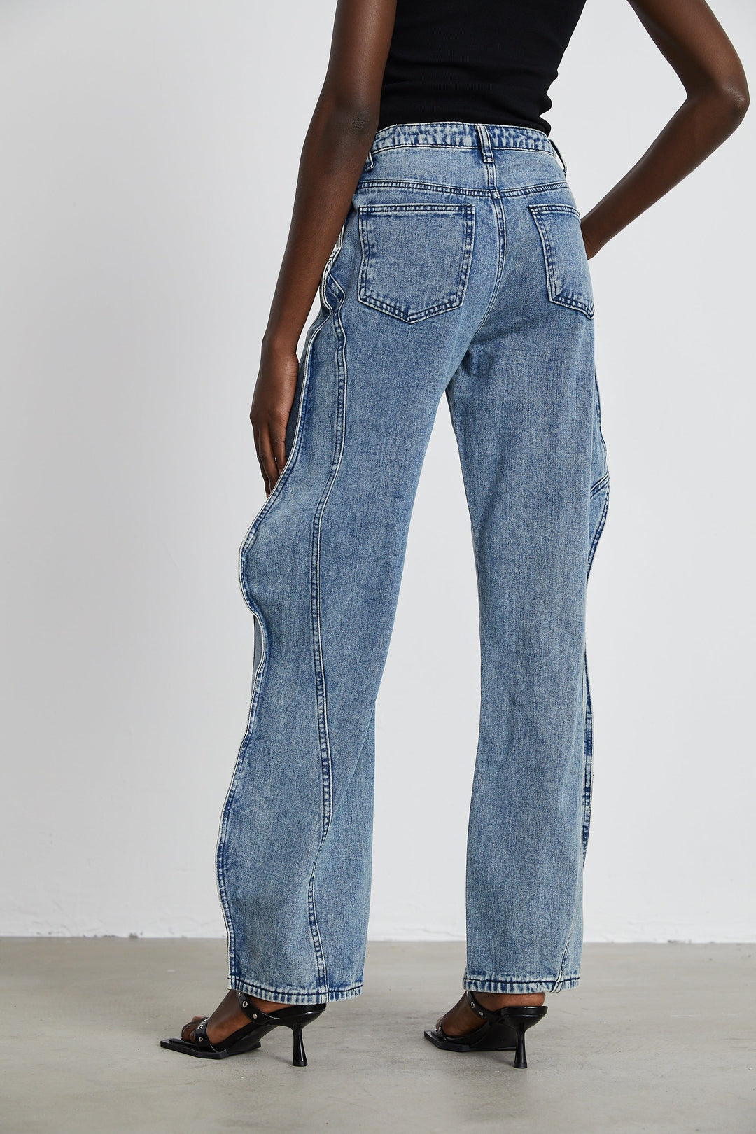 Levoire | Jeans À Jambes Larges Asymétriques