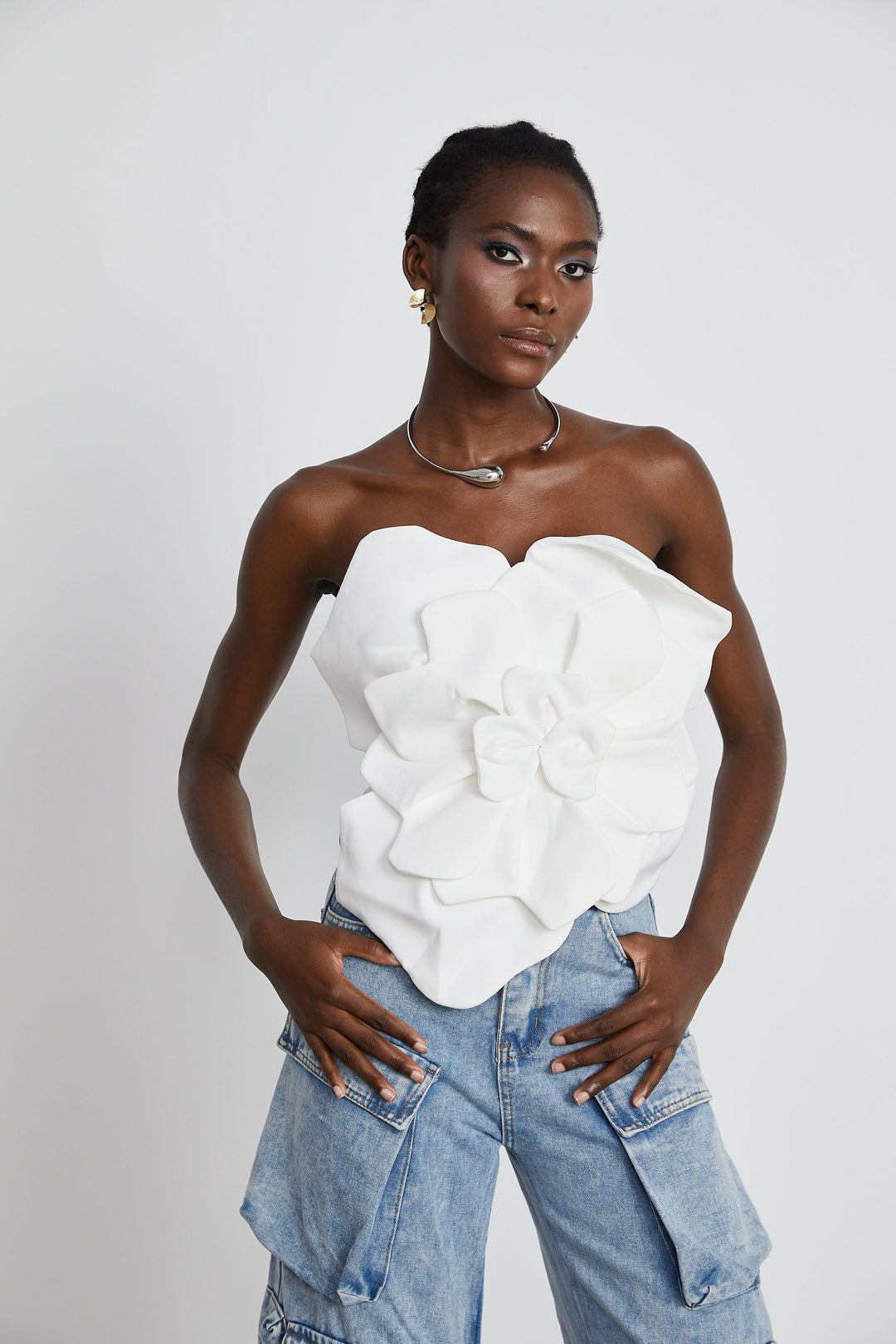 Levoire | Blanc Fleurs Top Épaules Dégagées