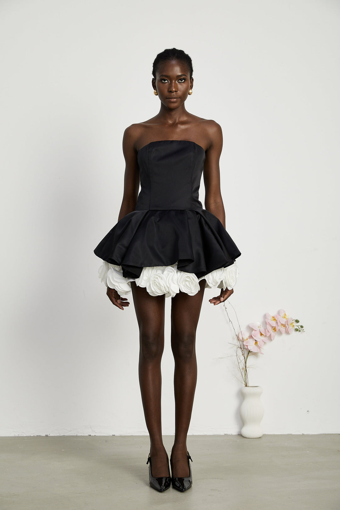 Levoire | Robe Mini Corset Sans Bretelles Petal Noire