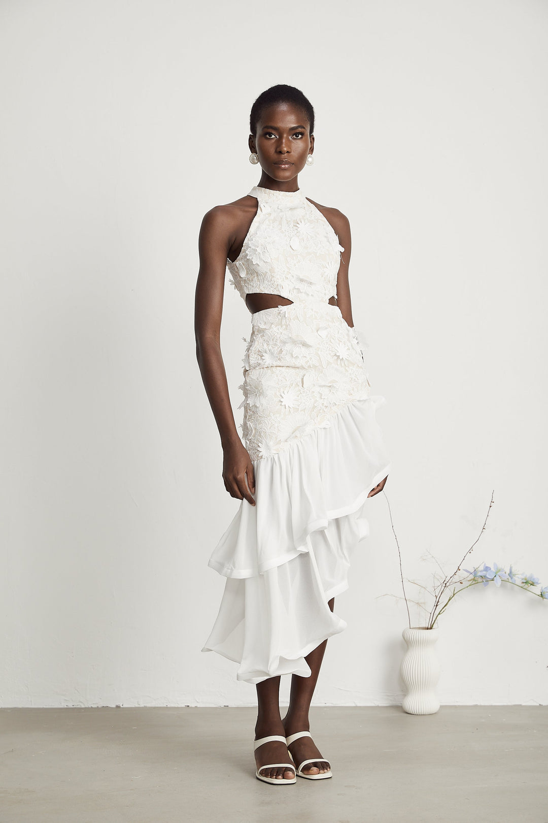 Levoire | Fausse Fleurs Robe Midi Asymétrique