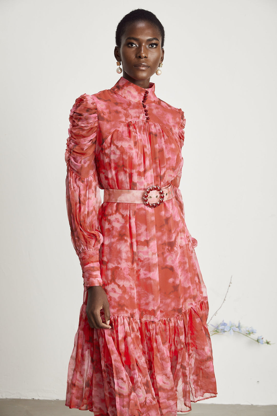 Levoire | Robe Midi Plissée Ornée De Papillon