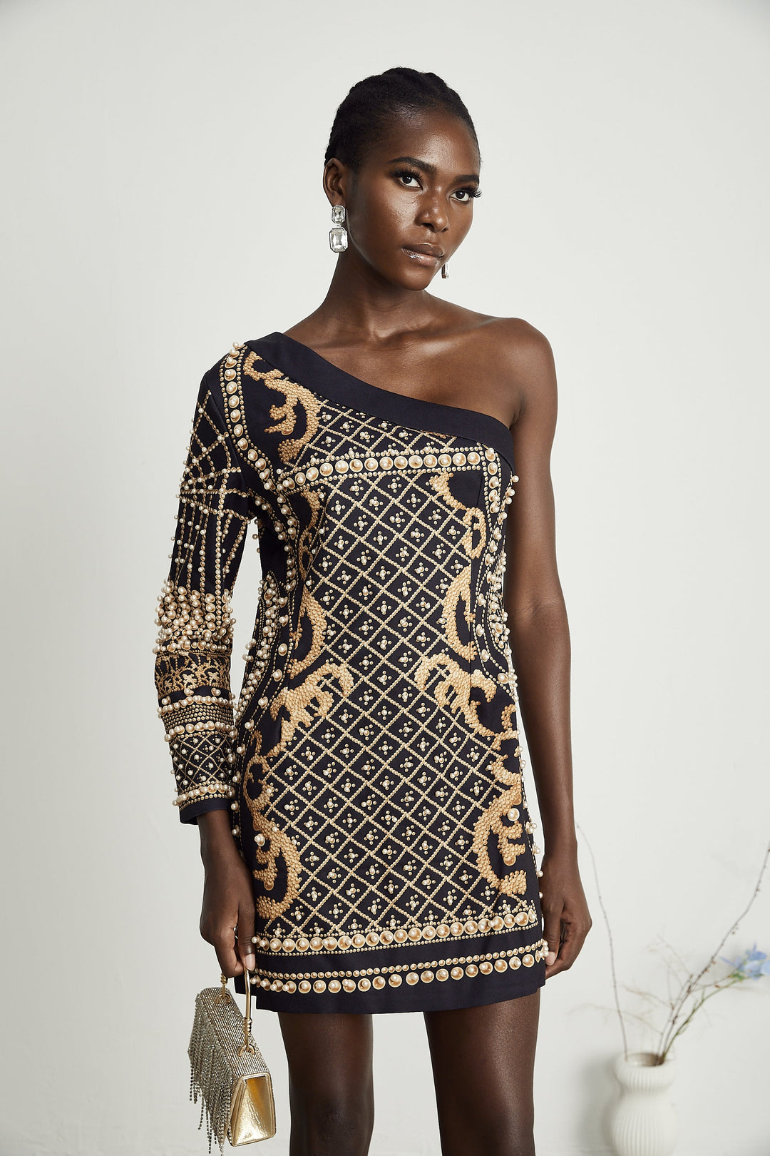 Levoire | Mono Épaule Faux Perle Mini Robe