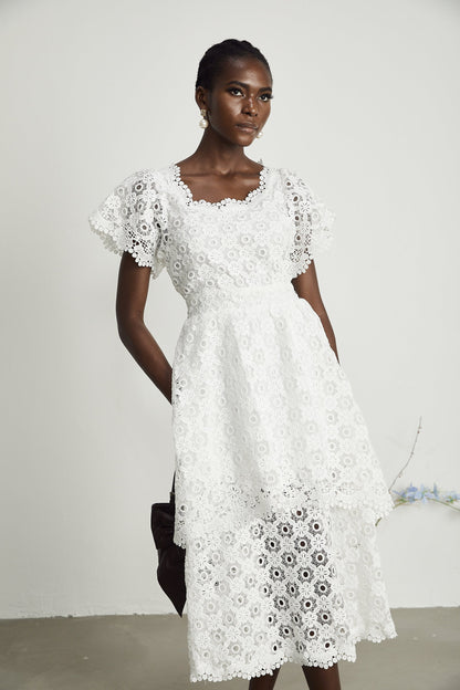 Levoire | Encolure En Dentelle Midi Robe À Couches