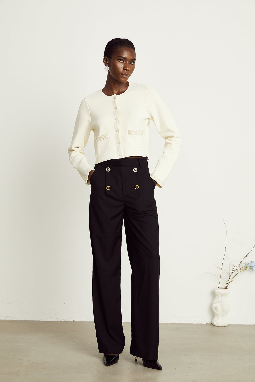 Levoire | Pull En Tricot À Perles En Plastique Beige