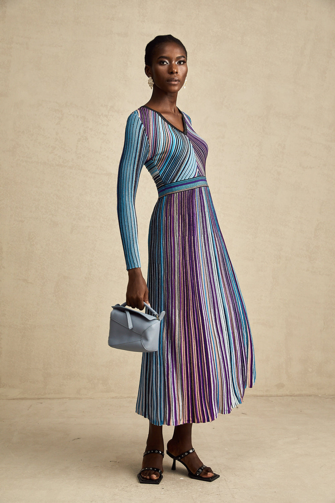 Levoire | Robe Midi Plissée Métallique Bleue